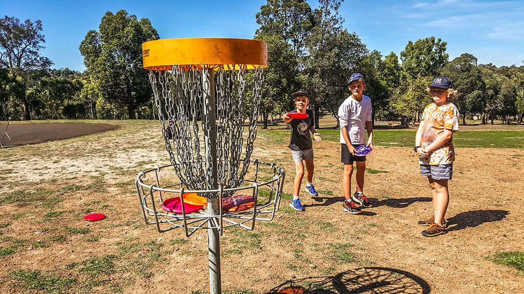 ELEVATE ULTIMATE FRISBEE & DISC GOLF SUMMER CAMPS - Healthy Family